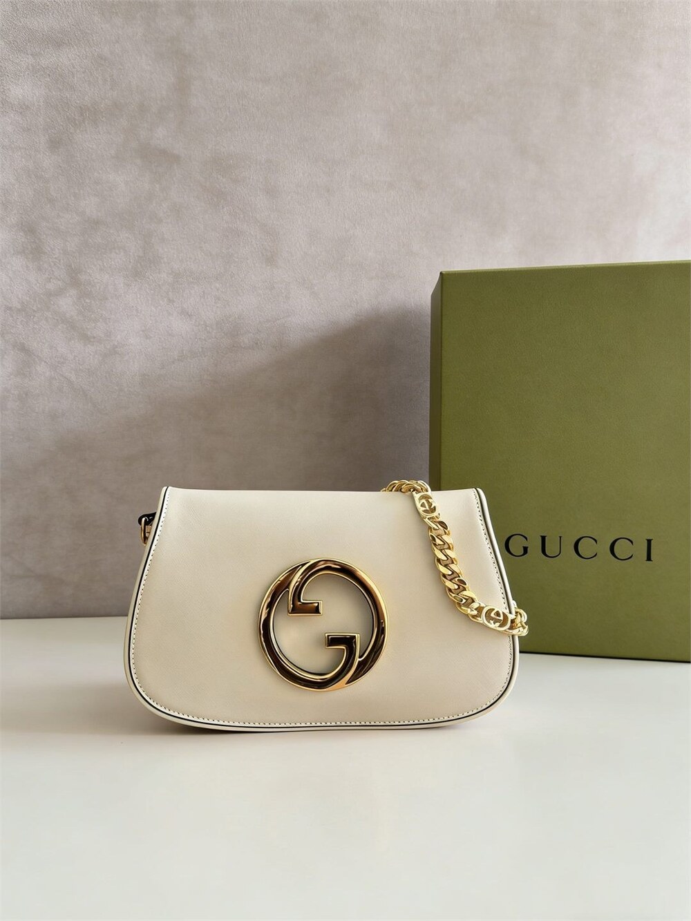 Gucci Medium Shoulder Bag White Leather